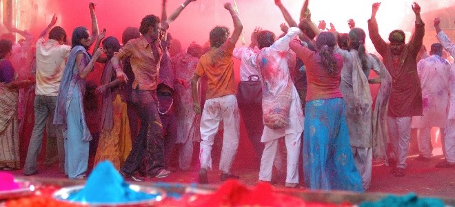 holi_credit