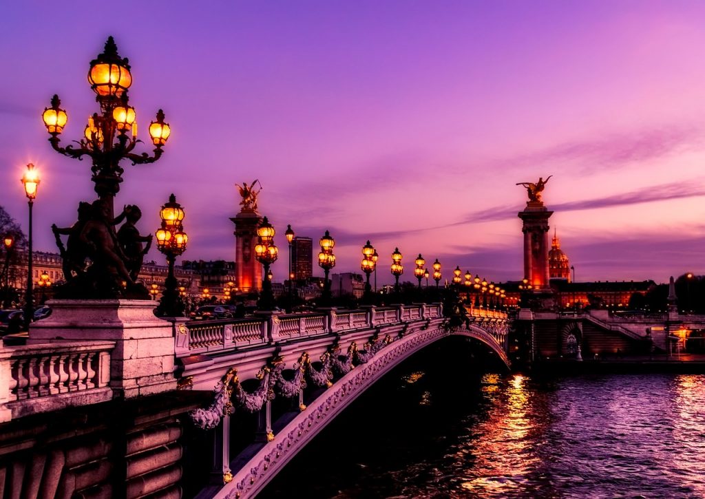18 Things to Know Before Traveling to France