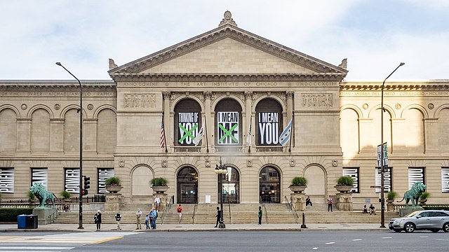 The 15 of the Best Things to Do in Chicago For Woman