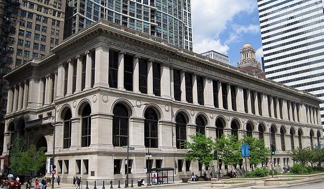 The 15 of the Best Things to Do in Chicago For Woman