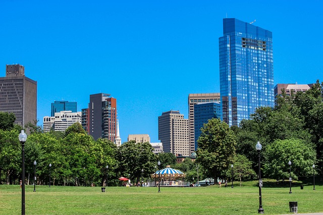 How to Get Around Boston (A Guide to Navigating Around the City and Using its Transportation Framework)